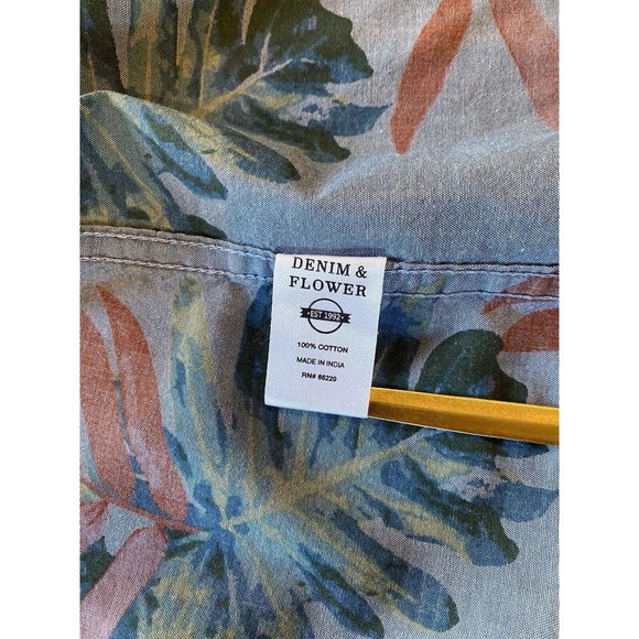 Demin and Flower Button Shirt Size Small Ricky Singh Slim Fit Cotton Blue EUC - Picture 5 of 10